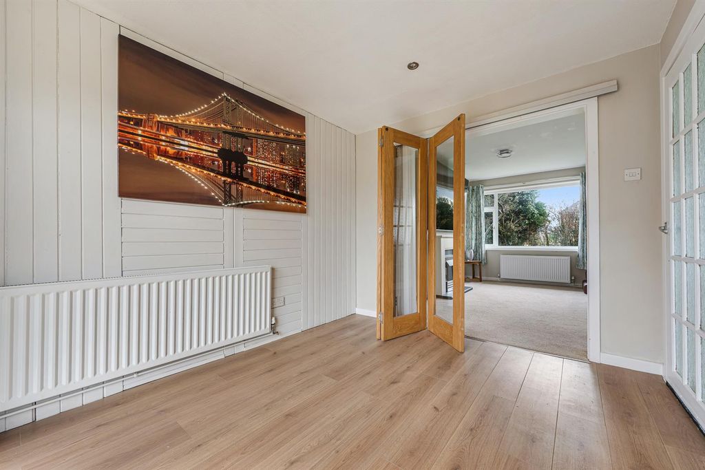 Additional image 5 of 3 bed semi-detached house for salePriory Close, Formby, Liverpool L37