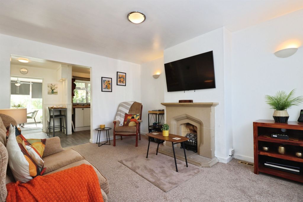 Property photo 2 of 12