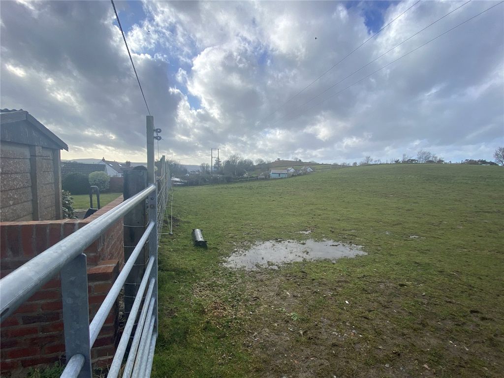 Property photo 3 of 7 Picture No. 03