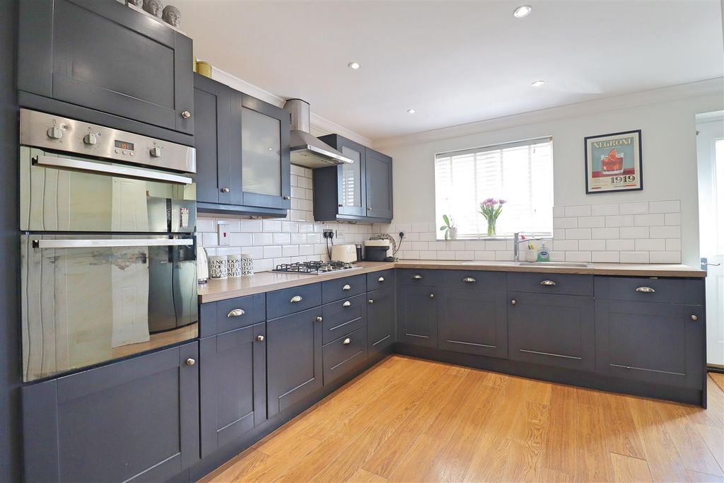 Property photo 3 of 22 Img_4749.Jpg