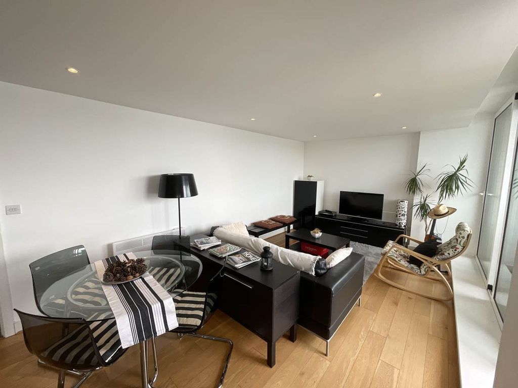 Property photo 1 of 9 Img_5867
