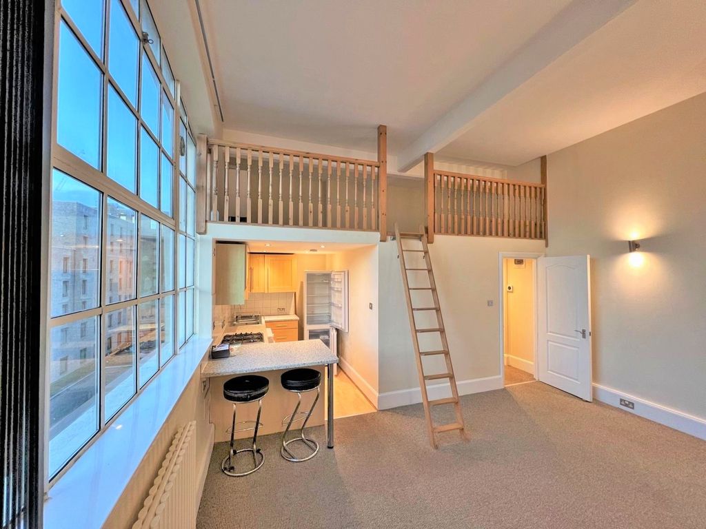 Property photo 1 of 9 1
