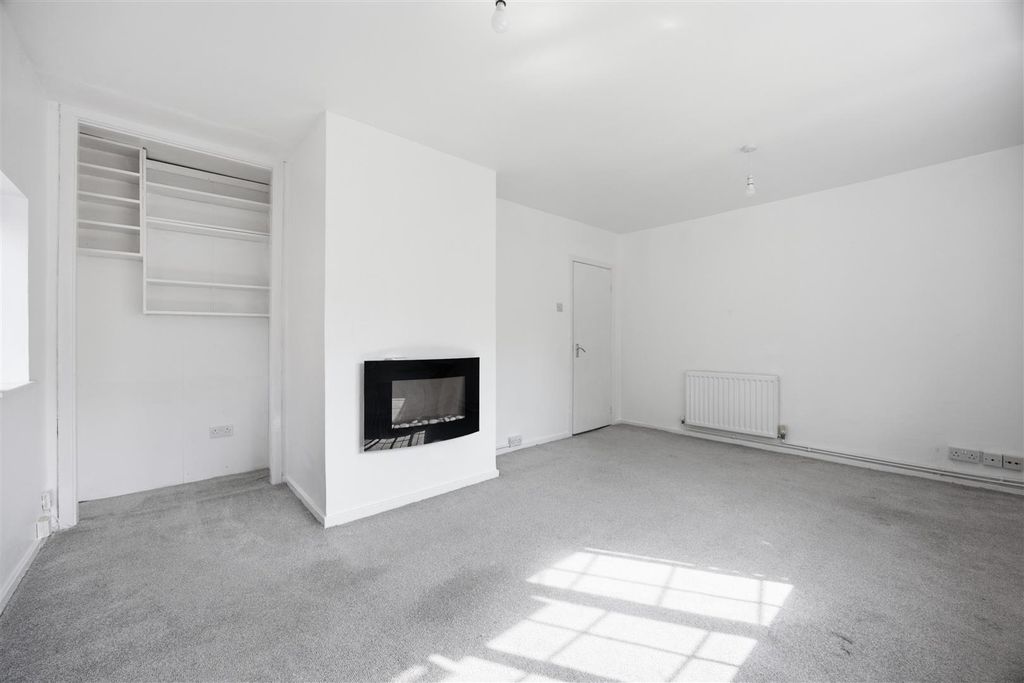 Property photo 3 of 10 Living Room View