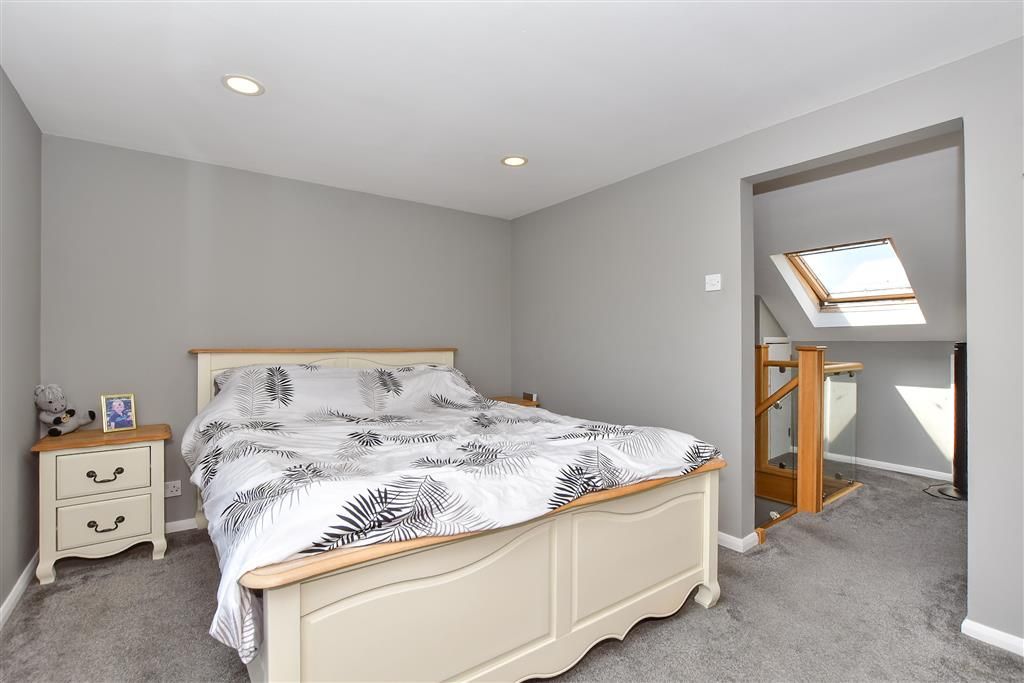 Property photo 3 of 12 Bedroom 1