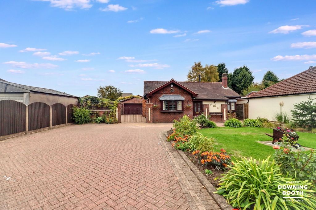 Property photo 1 of 36