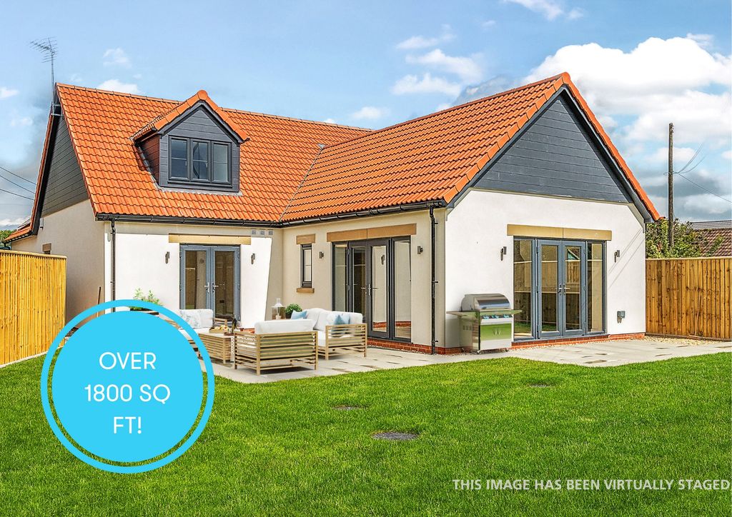 Property photo 1 of 10 Tudor House