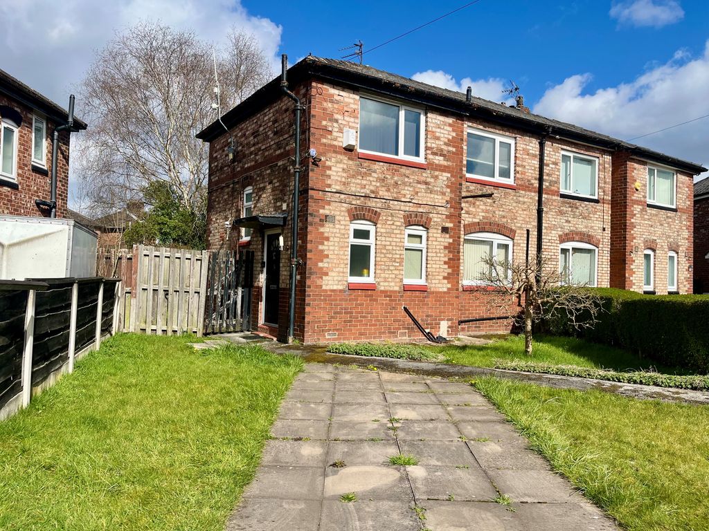 Property photo 3 of 13