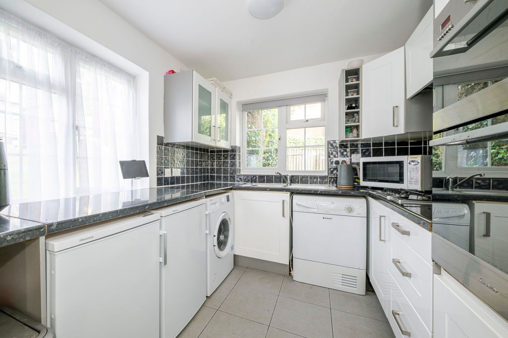 Property photo 3 of 13 Photo 5