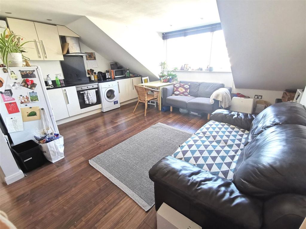 Property photo 1 of 4 Picture No. 07