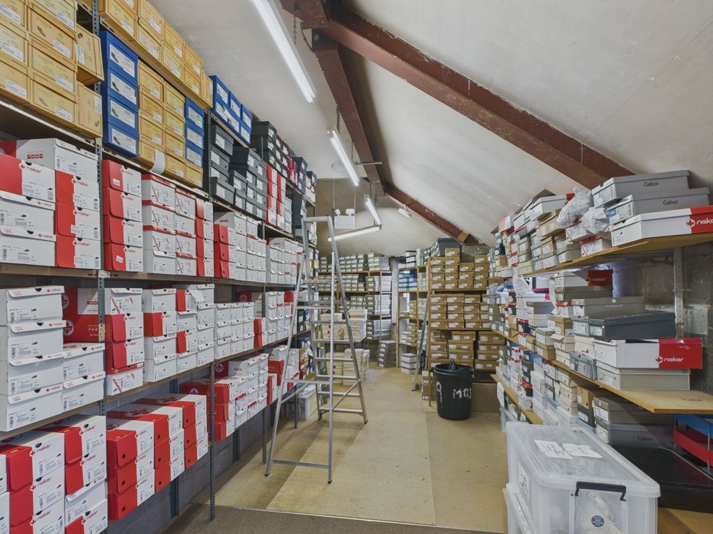 Property photo 2 of 5 Photo 1