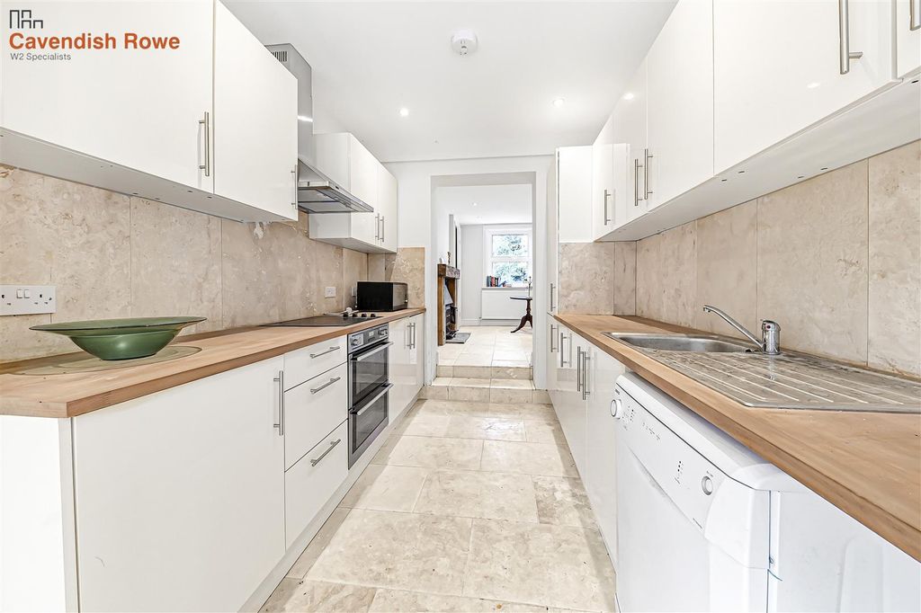 Property photo 3 of 14 Kitchen.Jpg