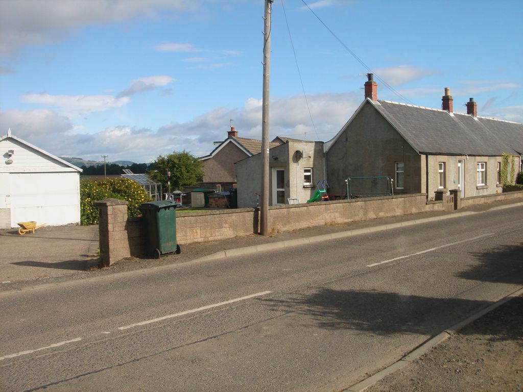 Property photo 1 of 1