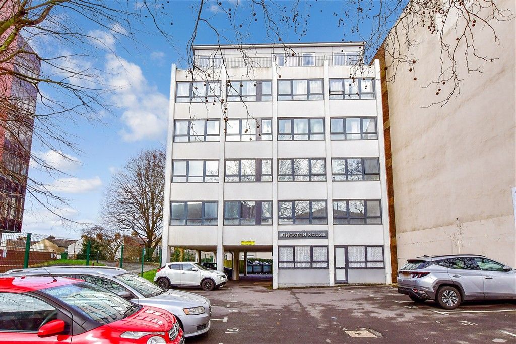 Property photo 1 of 6 External (Web)