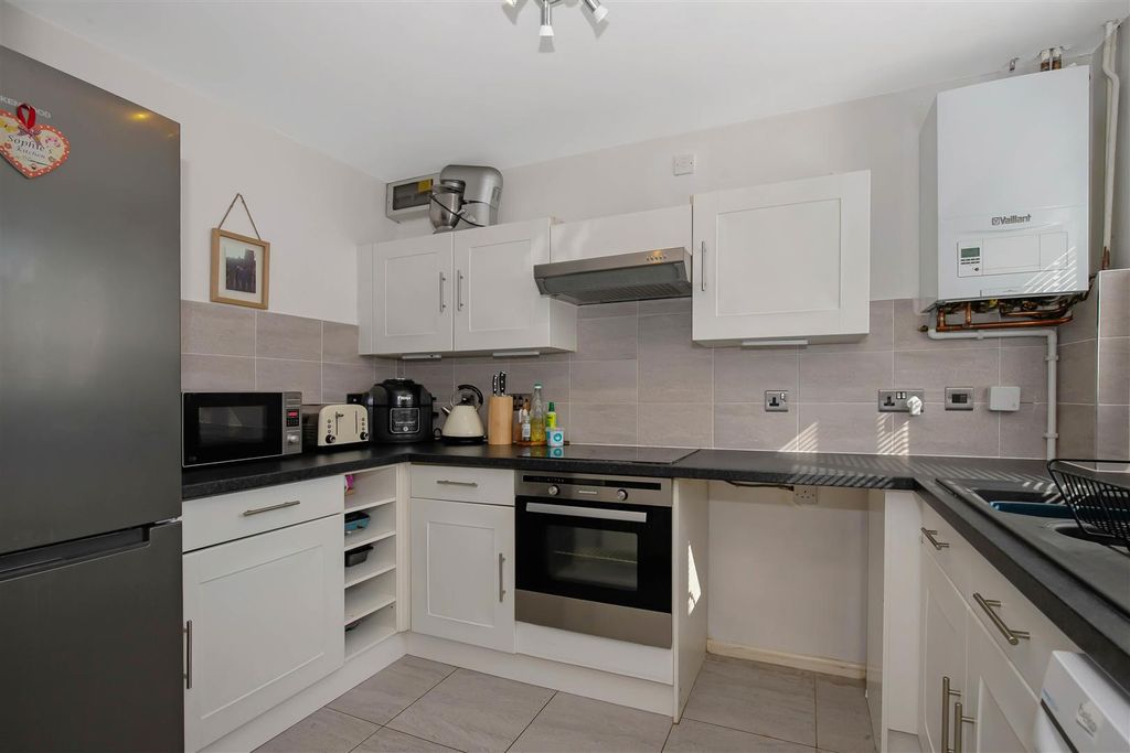 Property photo 3 of 15 Img_1259.Jpg