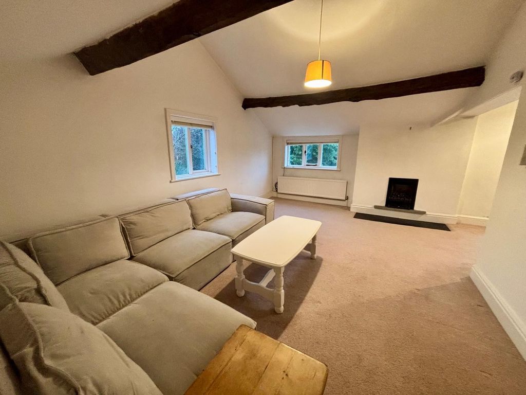 Property photo 3 of 14 Balcony