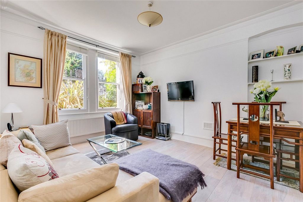 Property photo 2 of 6