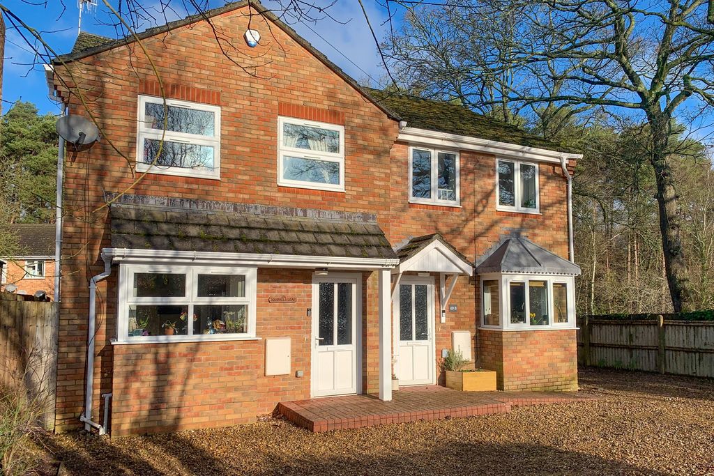 Property photo 2 of 19