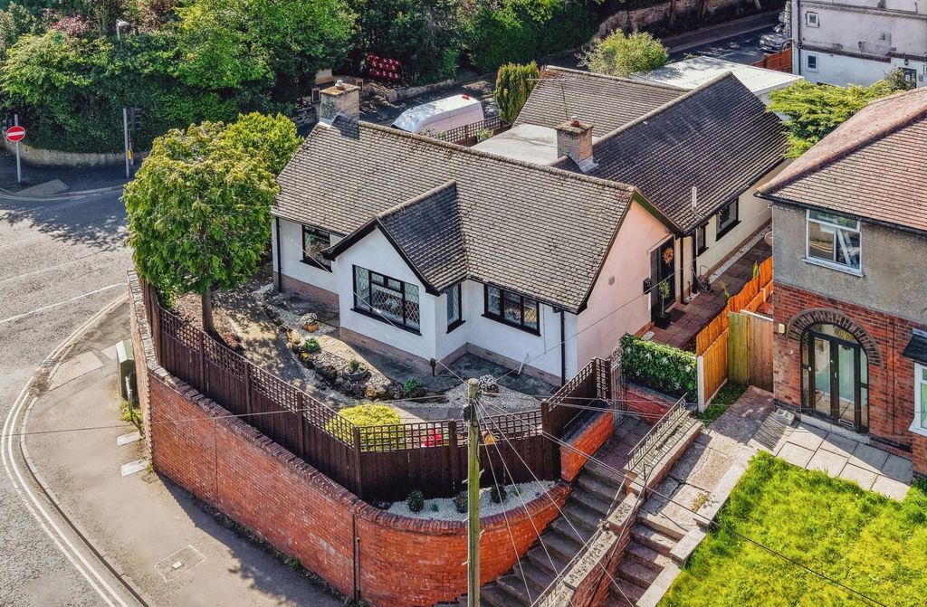 Property photo 1 of 21