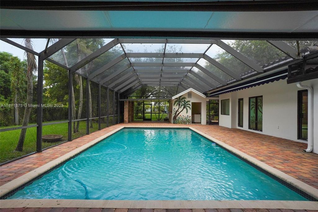 Property photo 1 of 49