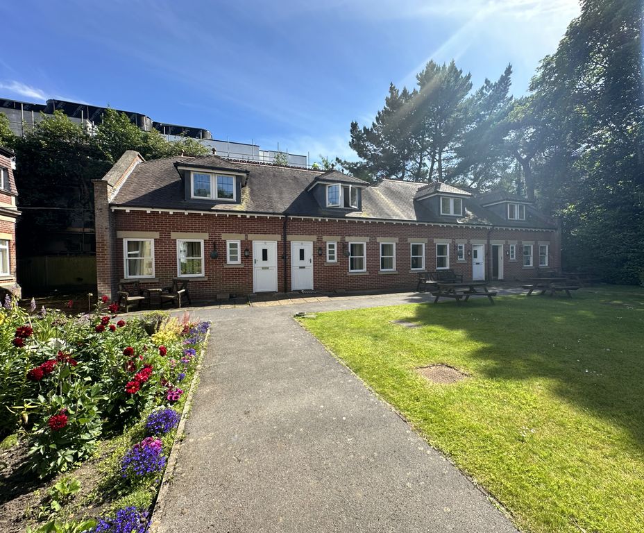 Property photo 1 of 9 Img_2460