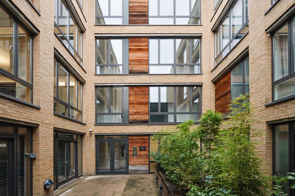 Property photo 2 of 21 324939 - Dsc09250.Jpg