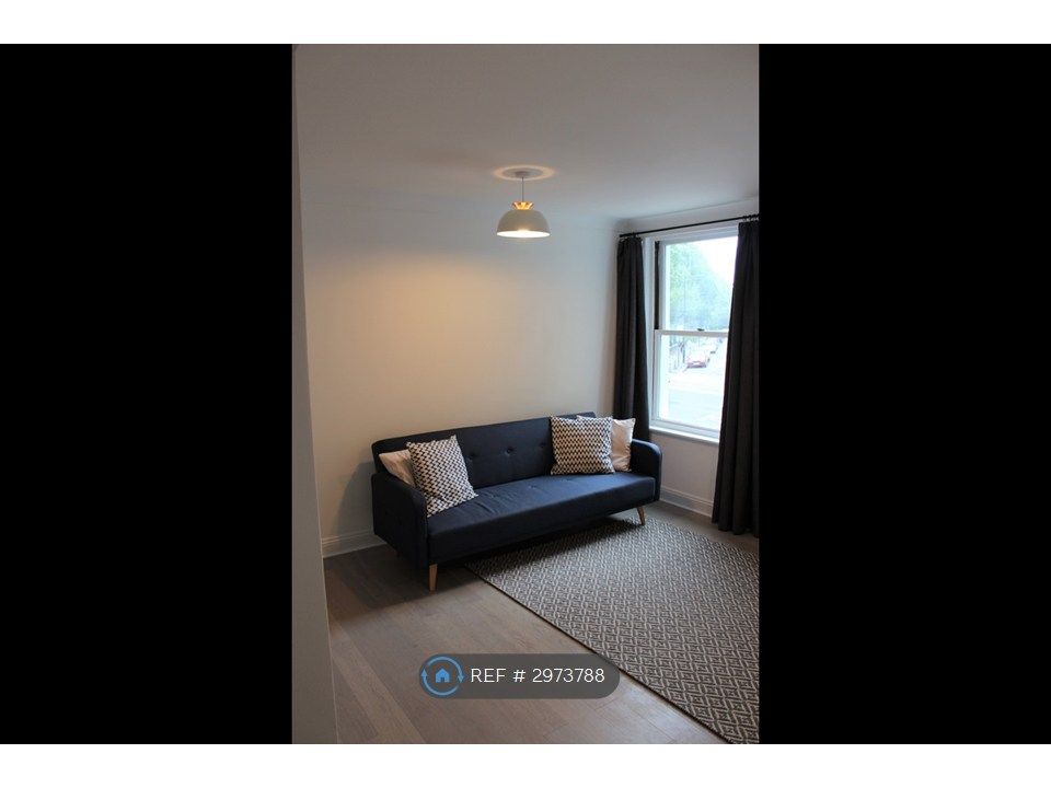 Property photo 2 of 15 Lounge 2 (Sofa Bed)