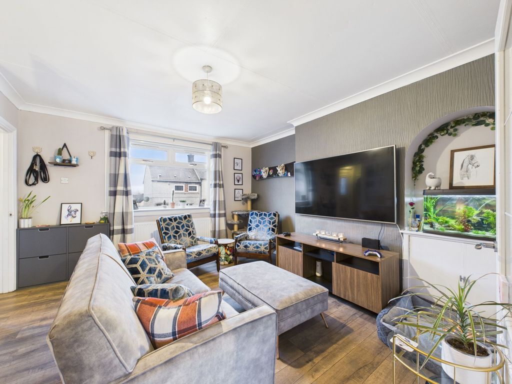 Property photo 3 of 10 Lounge