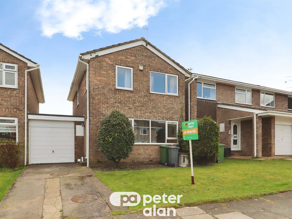 Property photo 1 of 24