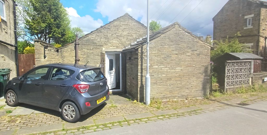 Property photo 1 of 13 9c7F0E9844E93Bd8Fbd25F9Aafcc80F99Eac74d3.Jpg
