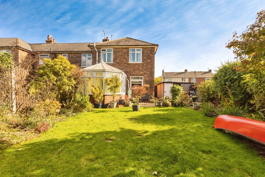 Property photo 1 of 17 Photography
