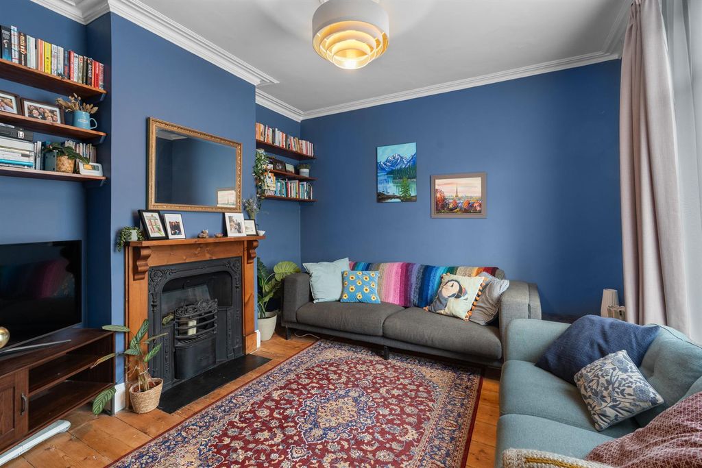 Property photo 2 of 26 5-Havelockrd-007.Jpg