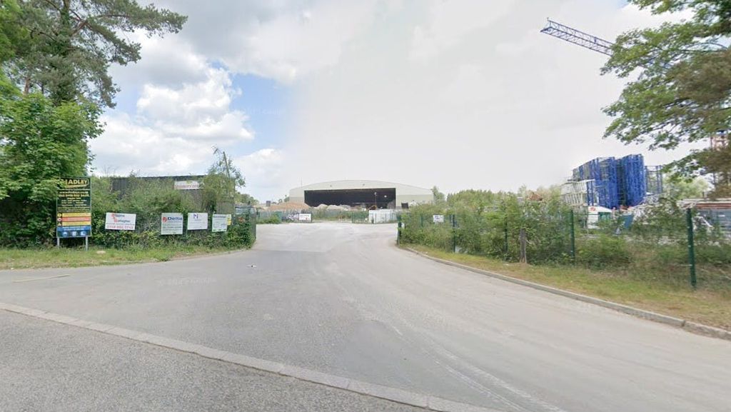 Property photo 3 of 4 Front.Jpg