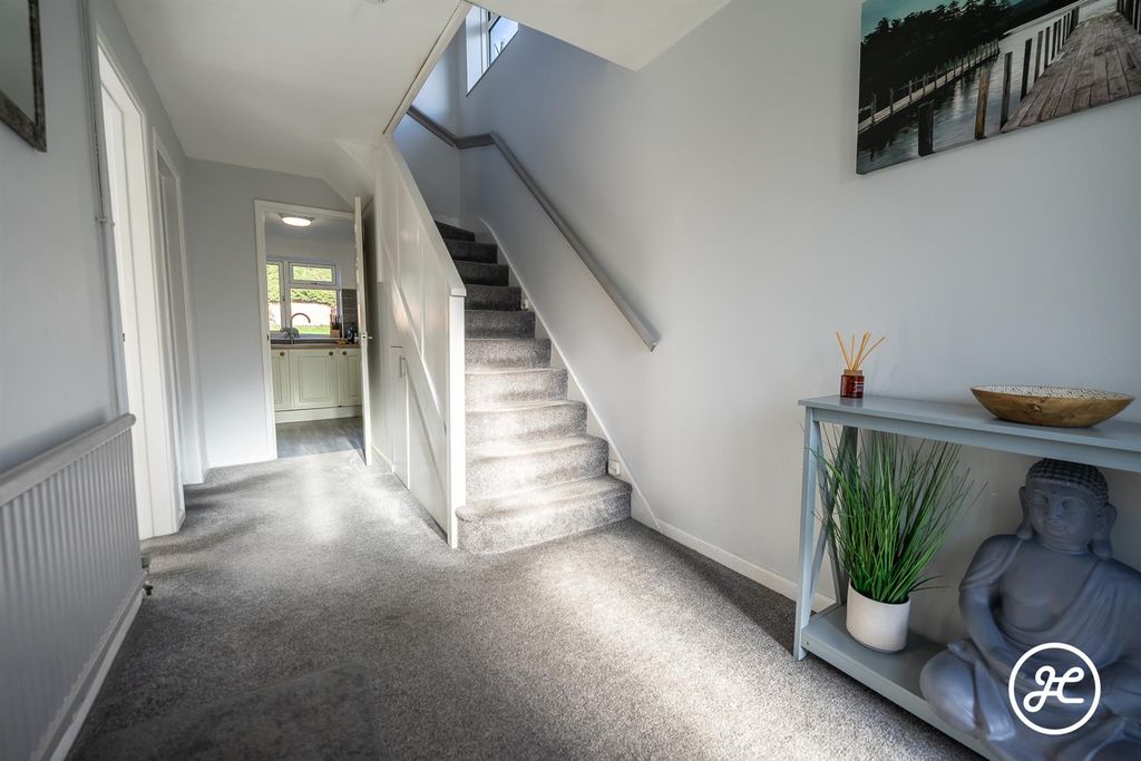 Property photo 2 of 16 Dsc00511.Jpg