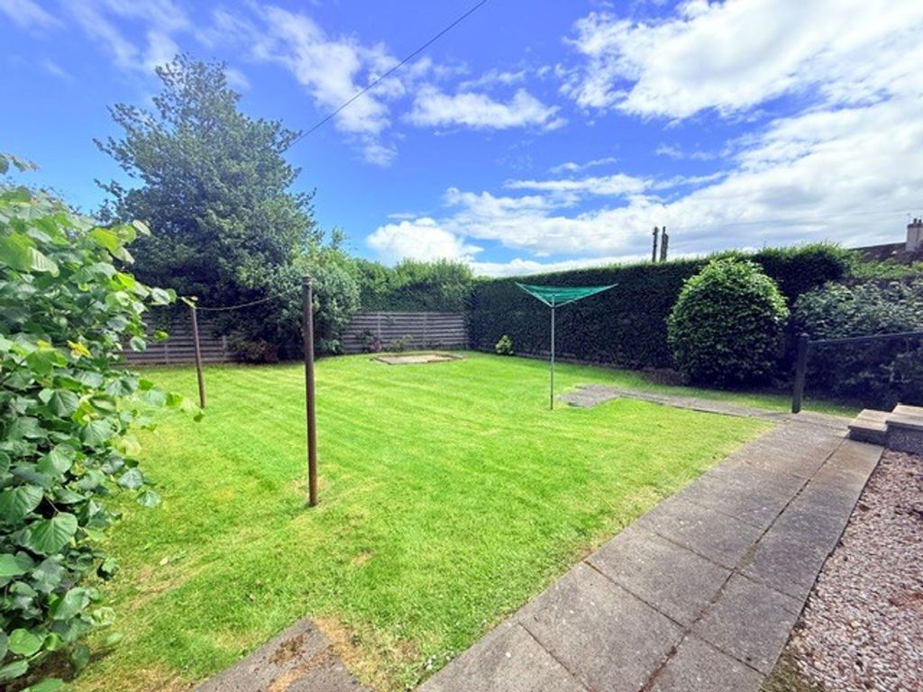 Property photo 3 of 25