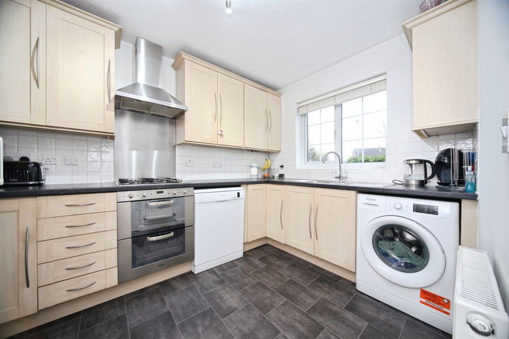 Property photo 3 of 16