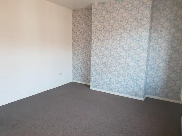 Property photo 3 of 6 71 Arnold Street Master.Jpg