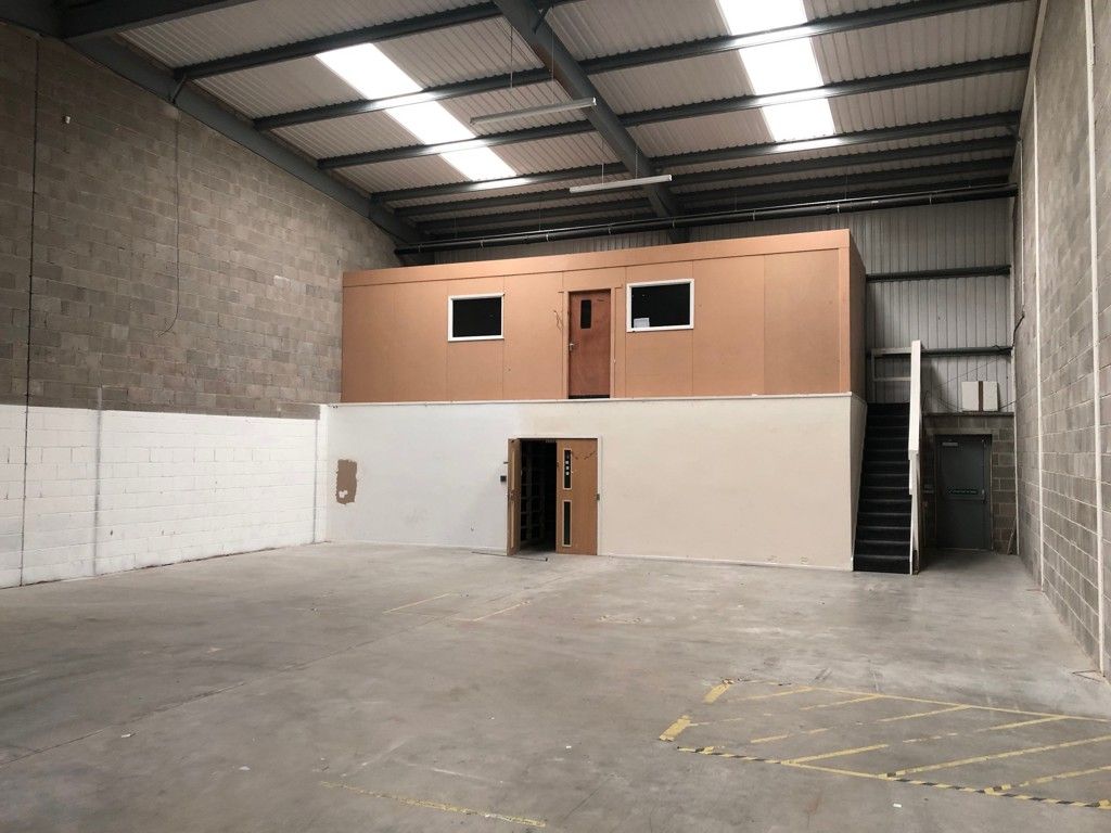 Property photo 3 of 4 Photo 7