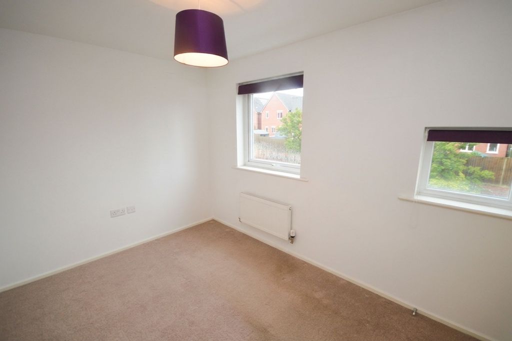 Property photo 3 of 6