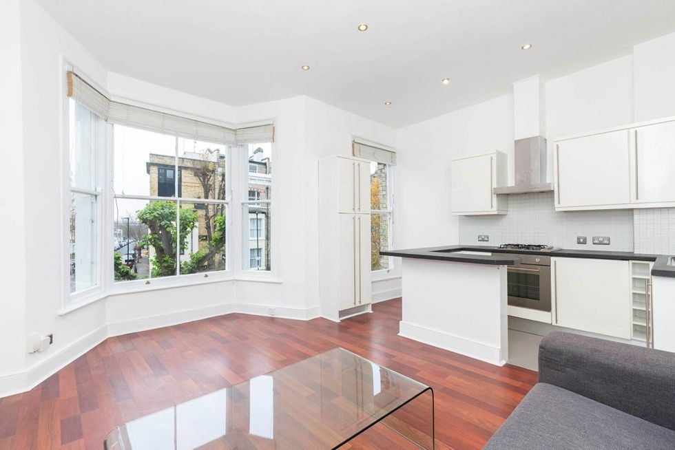 Property photo 1 of 8