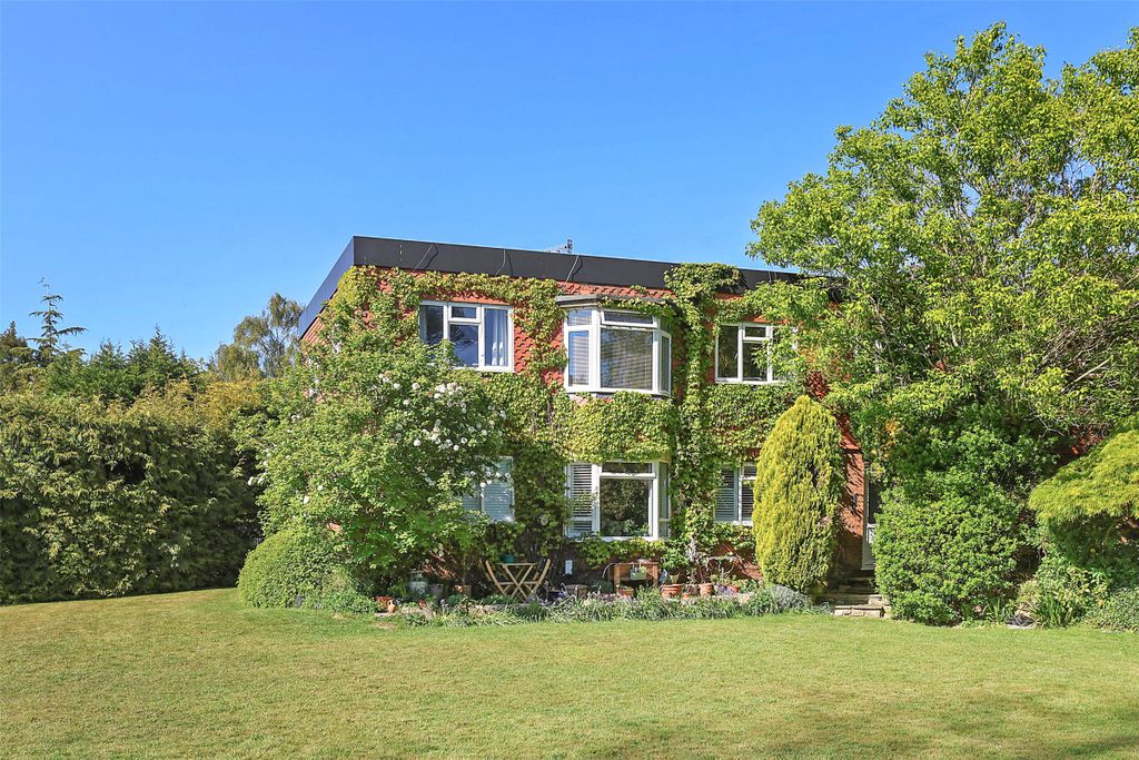 Property photo 1 of 14 Picture No. 23