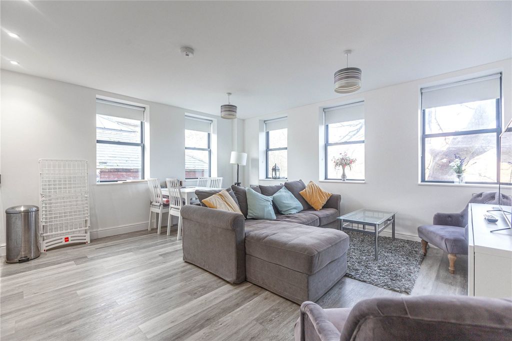 Property photo 1 of 12 Picture No. 11