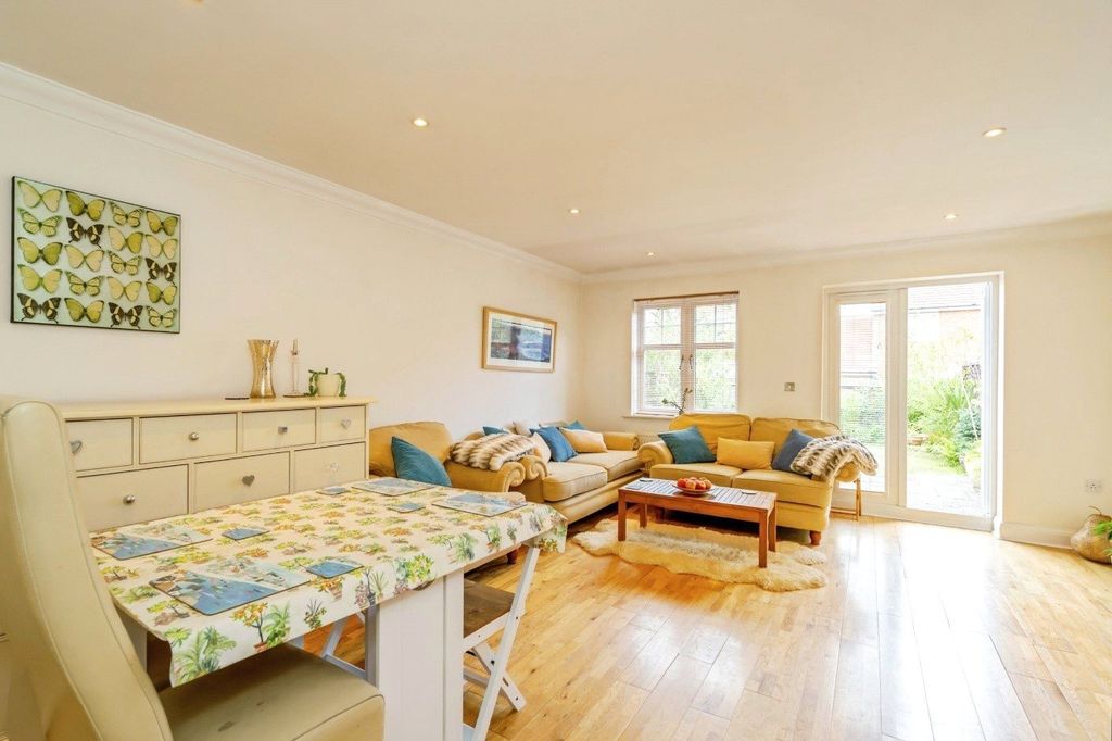 Property photo 2 of 18 Picture No. 02