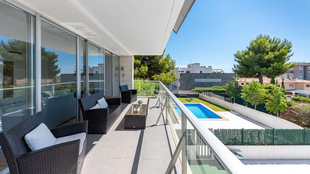 Property photo 1 of 20 75206 Small-17.Jpg