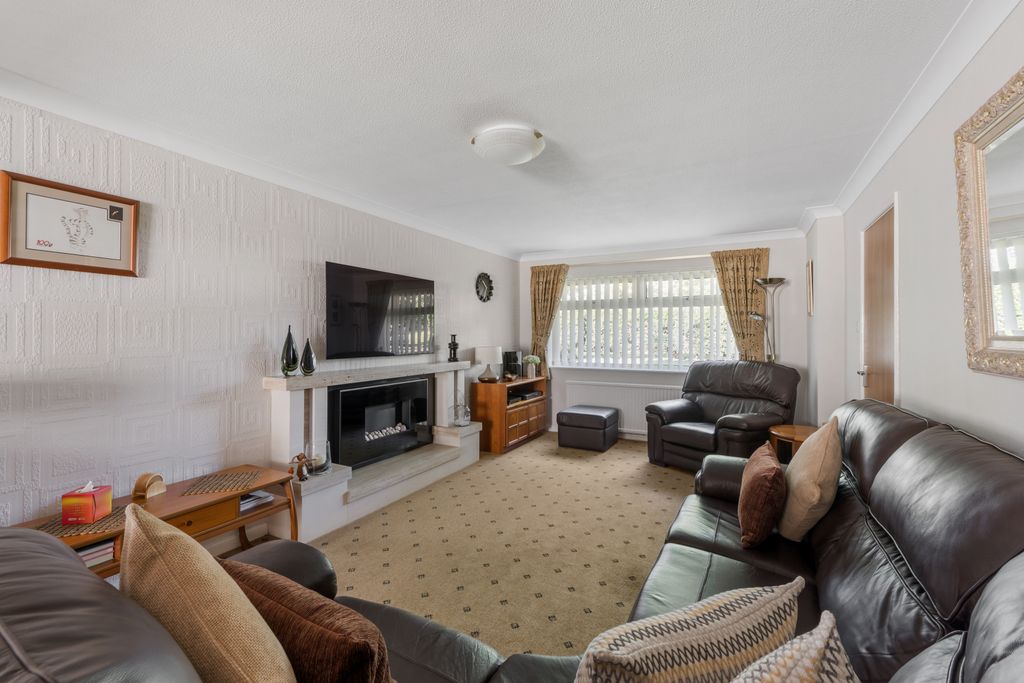 Property photo 2 of 26 Picture No. 09