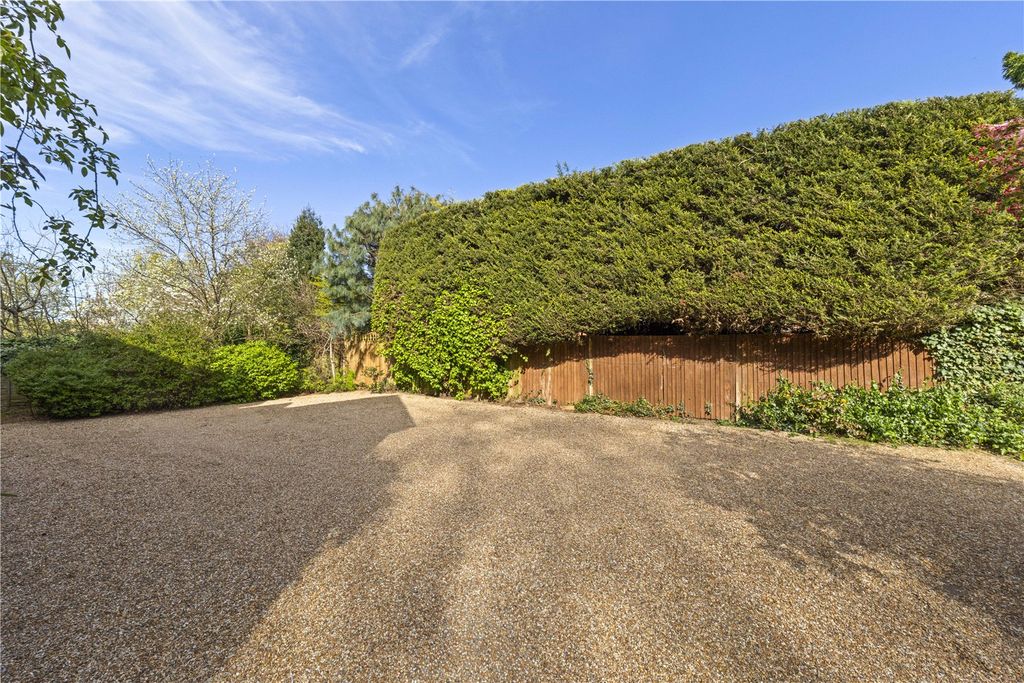 Additional image 29 of 6 bed detached house for saleThe Paddock, Godalming, Surrey GU7