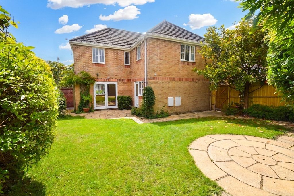 Property photo 3 of 18
