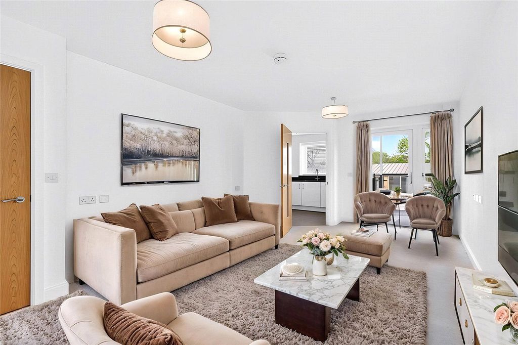 Property photo 1 of 22 Picture No. 03