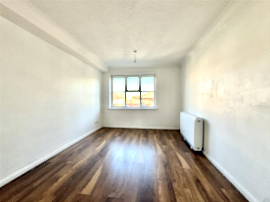 Property photo 2 of 6 Img_5754.Jpg