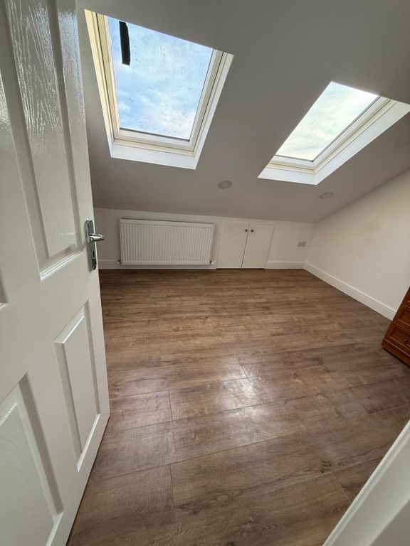 Property photo 1 of 4