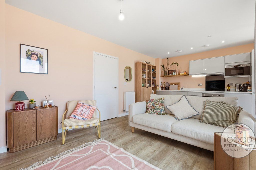 Property photo 2 of 16